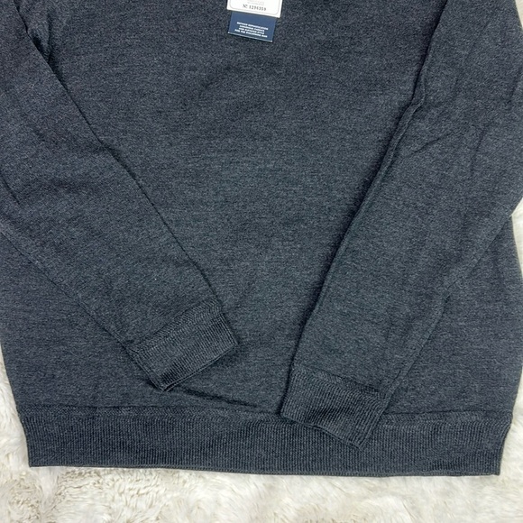 NWT John W. Nordstrom 100% Italian Merino Extrafine Wool V-Neck Gray Sweater - Picture 11 of 11